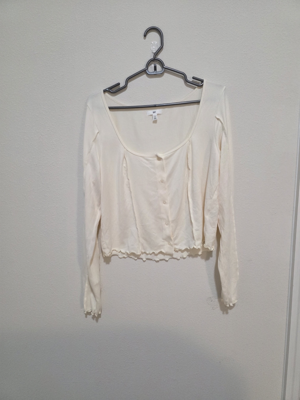 bp Cream Scoop Neck Cropped Button-Front Top